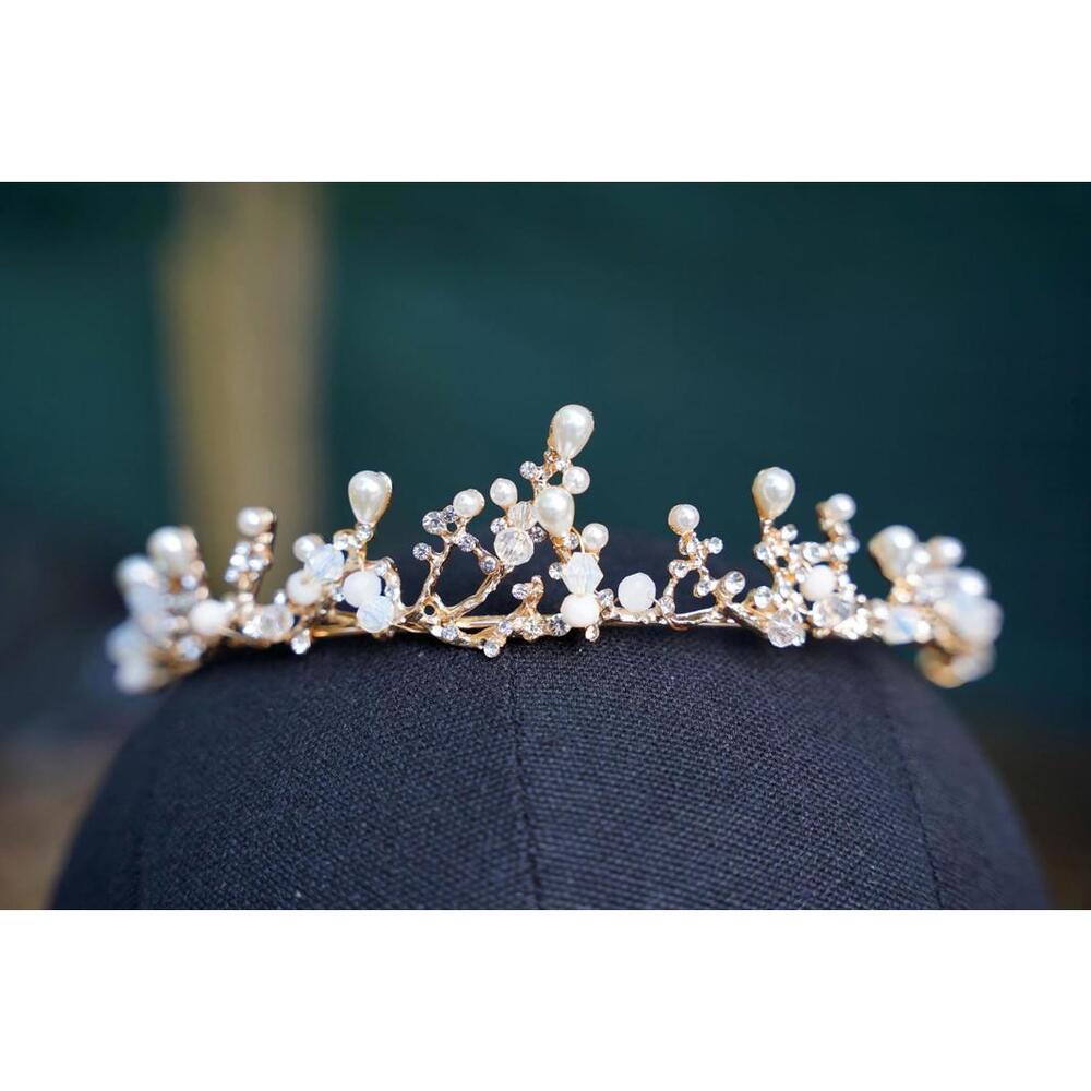 Crystal Tiara Crown: Bridal Wedding Diadem